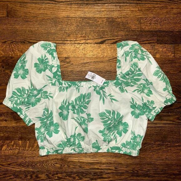 American Eagle Outfitters Tops - New American Eagle Shirt